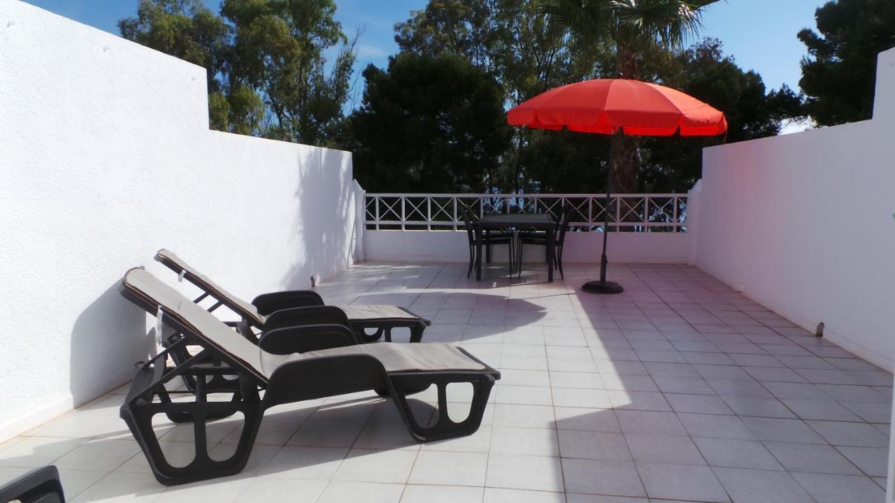 Immaculate And Modern 1 Bedroomed Apartment Denia Eksteriør bilde
